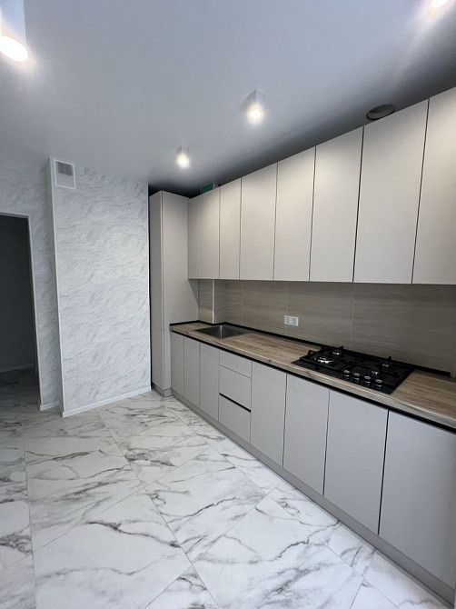 3 кімнатна квартира Клінічна Белая Церковь - изображение 1