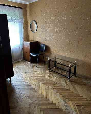 Продам 2-кімн. квартиру, вул. Теліги, м. Дорогожичі KL Київ