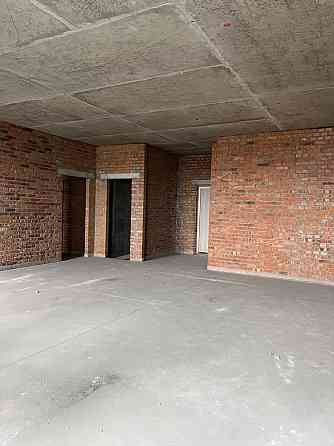 Квартира 141м2 + 2 паркомісця + кладова 10м2 Київ