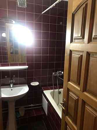 Чешка 1 км з колонкою Урожай , р-н Мед Університету Бурбело Винница