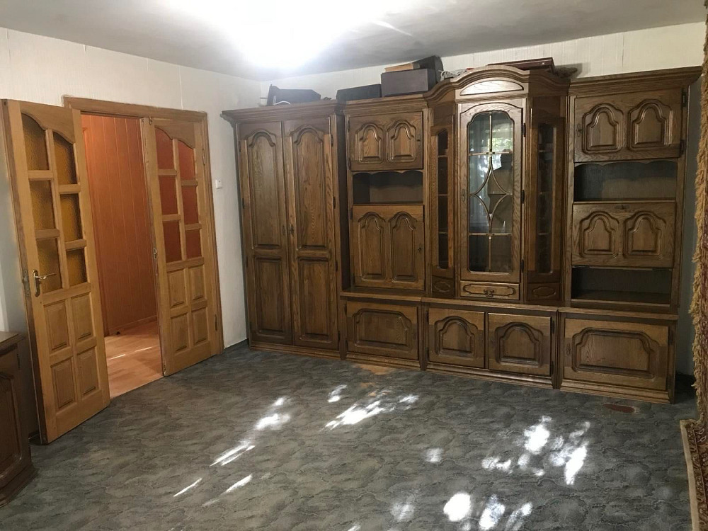 Чешка 1 км з колонкою Урожай , р-н Мед Університету Бурбело Винница - изображение 1