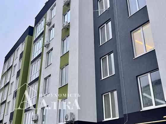 Продам 1-кімнатну квартиру в новобудові з власним двориком Кам`янець-Подільський