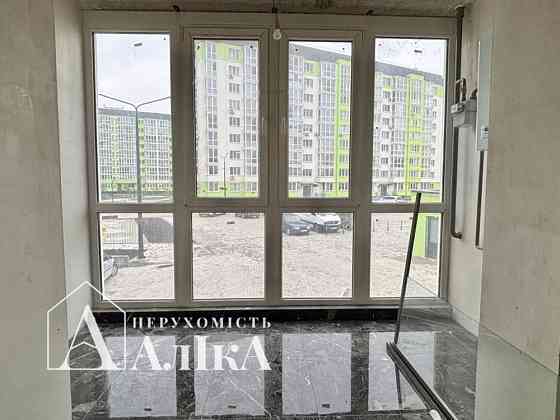 Продам 1-кімнатну квартиру в новобудові з власним двориком Кам`янець-Подільський