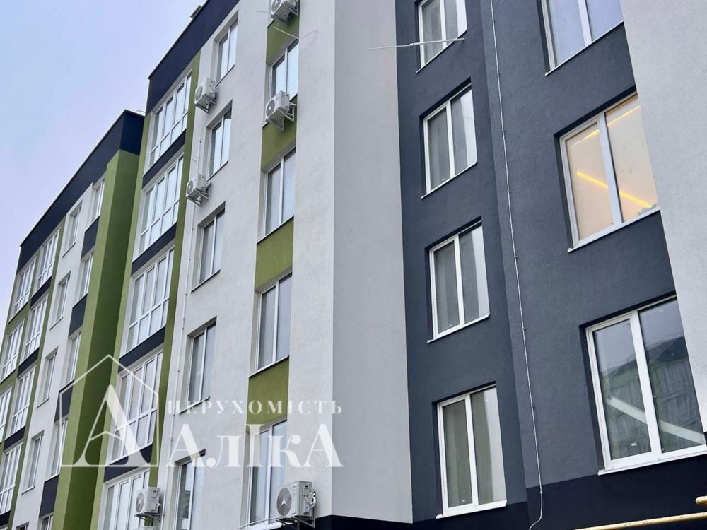 Продам 1-кімнатну квартиру в новобудові з власним двориком Кам`янець-Подільський - зображення 3