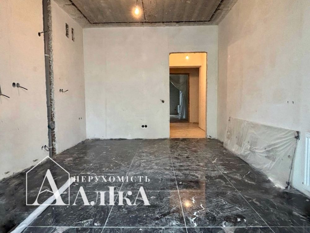 Продам 1-кімнатну квартиру в новобудові з власним двориком Кам`янець-Подільський - зображення 8