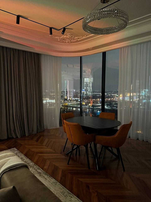 Французький квартал 2 Найвигідніша ТЕРМІНОВО! 79м2 Предславинська 55а Київ - зображення 1