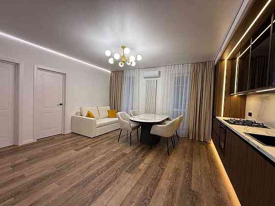 Продаю 2к.квартиру в центрі біля парку в ЖК Паркове містечко Ивано-Франковск