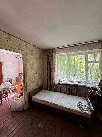 продаж 3-ри кімнатноі квартири в цегляному будинку на Черемхах Одеса