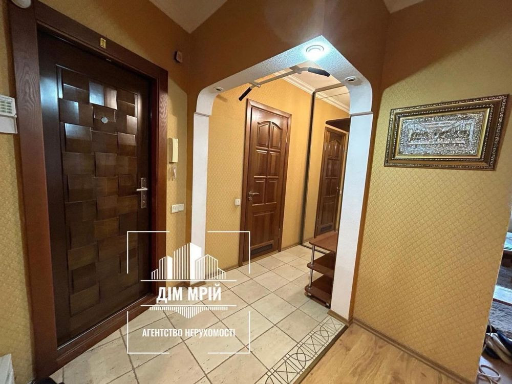 Продаж просторої 3-кімнатної квартири в престижному районі на Стуса Біла Церква - зображення 1