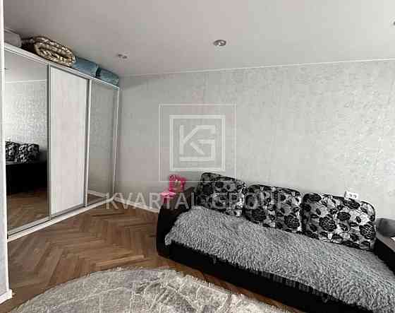 Квартира з Капітальним Ремонтом в Бучі біля Школи! Буча