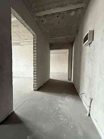 Продаж квартири в центрі трьох кімнатної Черкассы