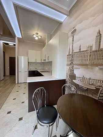 1 к. квартира - студия с дизайн ремонтом в новострое возле м. Гагарина Харків