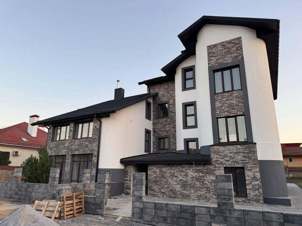 Продаж квартир в клубному будинку! Вул. Гостинна. Р-н . Царське село! Рівне - зображення 2