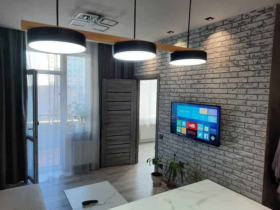 1 комн кв ЖК Таировские сады 40м2 3/19 55000у.е Лиманка - зображення 1