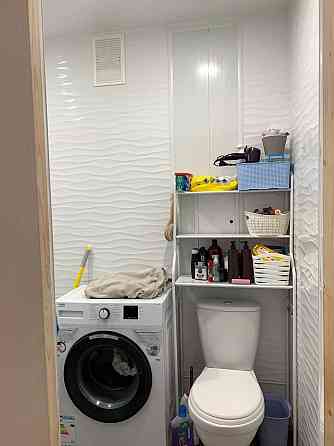 Продаж 2-кімнатної квартири в центрі міста Александрия (Ровенская обл.)