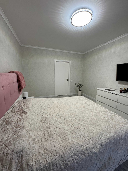 Продаж 2х кімн. квартири + кухня-студія (30м кв) та двома паркомісцями Львів - зображення 8