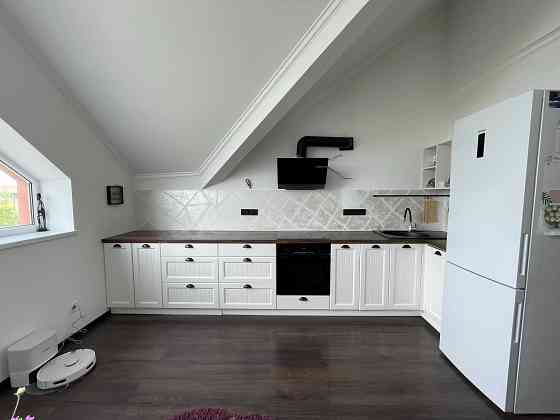 Двокімнатна квартира 84 м2 з ремонтом, мінімальне оформлення, Ворзель Ворзель