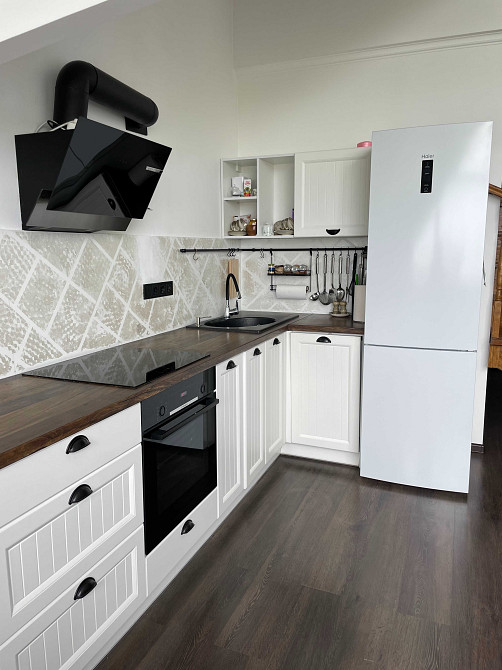 Двокімнатна квартира 84 м2 з ремонтом, мінімальне оформлення, Ворзель Ворзель - зображення 4