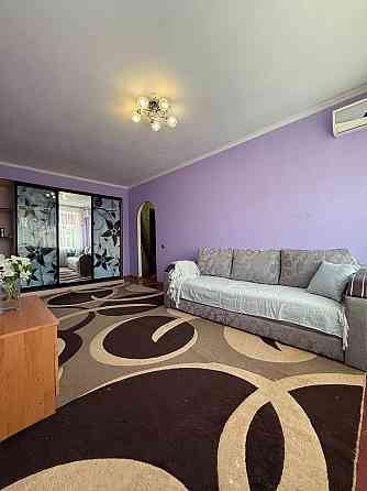 Однокімнатна укомплектована квартира по вул. Академіка Корольова 28 Кропивницкий