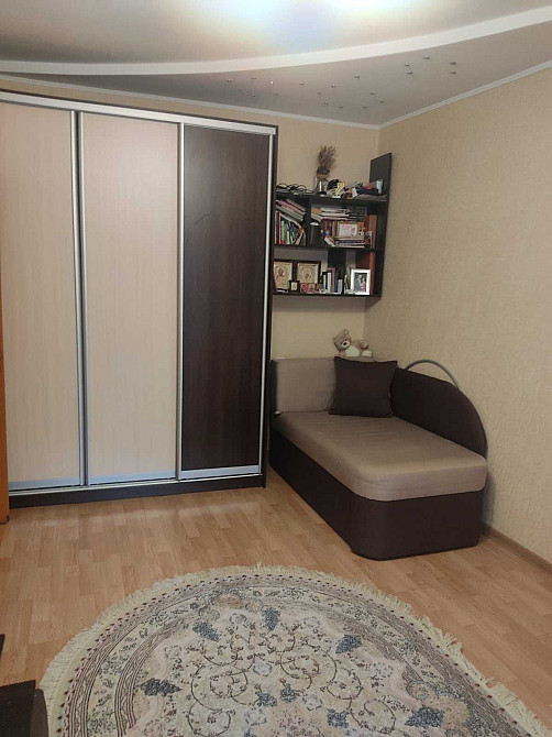 =)Продам 1К квартиру з ремонтом! Ровно - изображение 2
