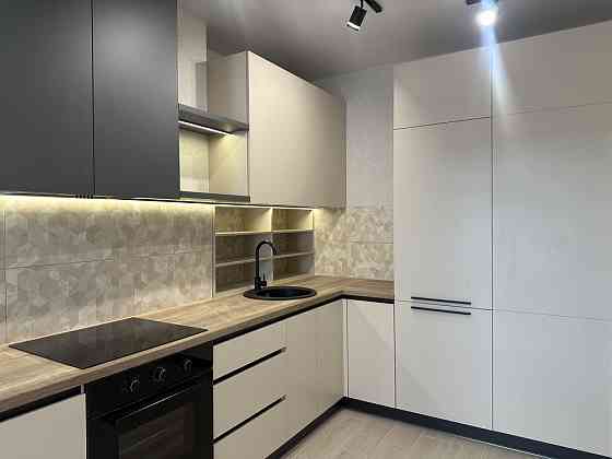 Продам 2 комнатную ЖК Мира pp1 Харків