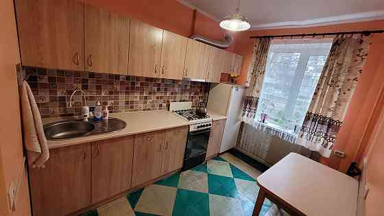 Срочно продам 3к квартиру з ремонтом по Садовій Александрия (Ровенская обл.)