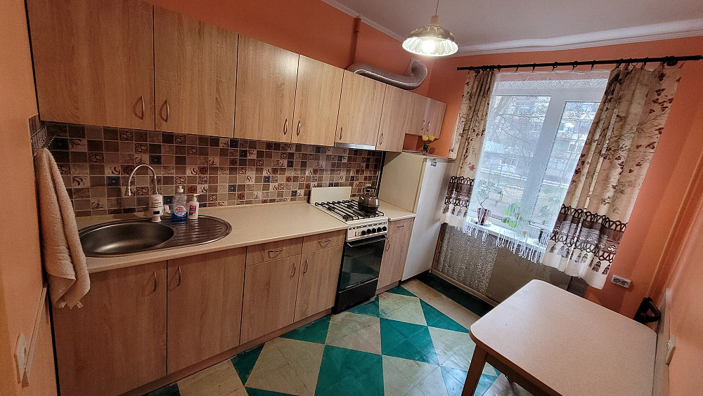 Срочно продам 3к квартиру з ремонтом по Садовій Александрия (Ровенская обл.) - изображение 3