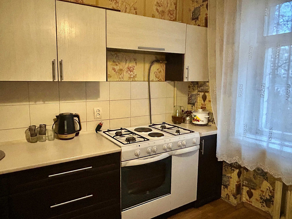 Продаж квартири в гарному стані в цегляному будинку (чешка) в. Широка Львів - зображення 1