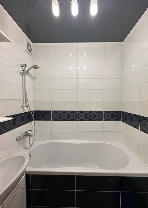 Продам 2 кімнатну квартиру з ГАО, 10 мкр ЛІВИЙ БЕРЕГ Курилівка - зображення 4