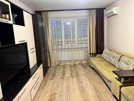 Однокімнатна квартира 40 метрів в районі Ремзаводу з гарним ремонтомYV Чернигов