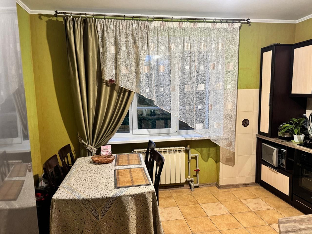 Однокімнатна квартира 40 метрів в районі Ремзаводу з гарним ремонтомYV Чернигов - изображение 3