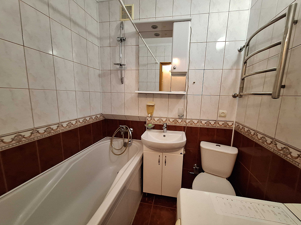 2-х кімнатна квартира з ремонтом в самому ЦЕНТРІ Хмельницький - зображення 5