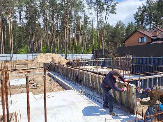 Продаж житла в лісі Деснянського району Києва. Київ