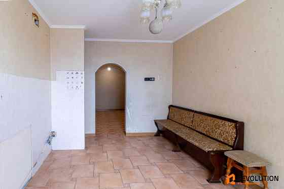 БЕЗ % проспект Бажана 36, 3 кімнати, Харківська, Позняки Київ