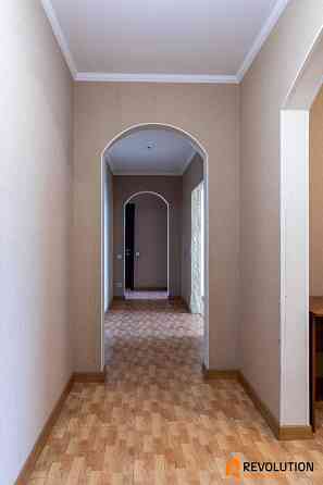 БЕЗ % проспект Бажана 36, 3 кімнати, Харківська, Позняки Київ