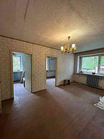 ПРОДАЖ 3-кімнатної квартири в селі Шкарівка Шкаровка