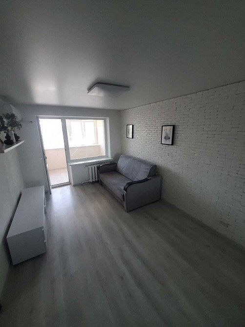 Продам с ремонтом 2к квартиру Солнечный Днепр - изображение 1