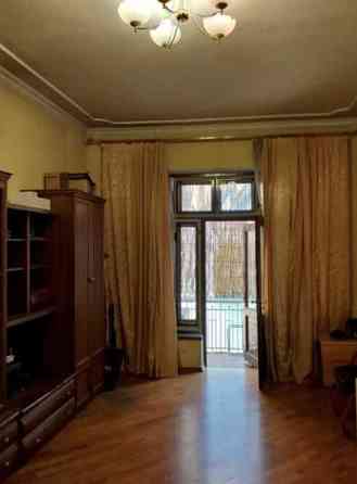 Парк, море, Привоз и центр города в пешей доступности. 120м + чердак Одеса