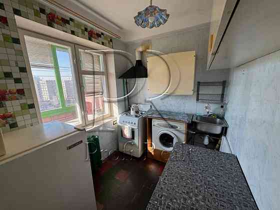 Пропонується доглянута 3х кімн. квартира поряд з Русанівською набереж. Київ