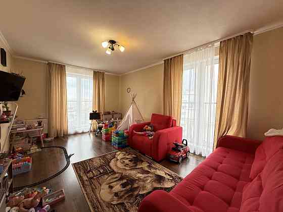 Величезна 2 кім. 70 кв.м в центрі ЖК Софія Софиевская Борщаговка