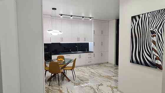 Продам 2-х кімнатну Супер ремонт ЖК DELMAR Новопечерські Липки Київ