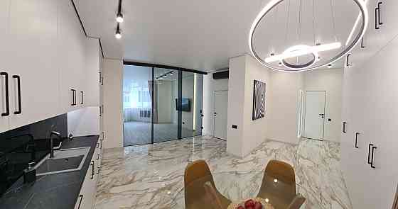 Продам 2-х кімнатну Супер ремонт ЖК DELMAR Новопечерські Липки Київ