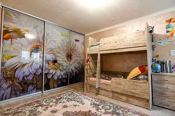 Квартира з КАПІТАЛЬНИМ РЕМОНТОМ в самому ЦЕНТРІ міста Ровно