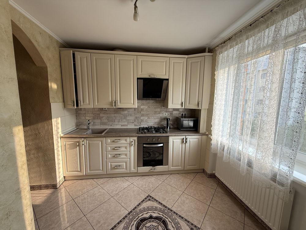 Автономне опалення, центр міста, з меблями! Володимир - зображення 5