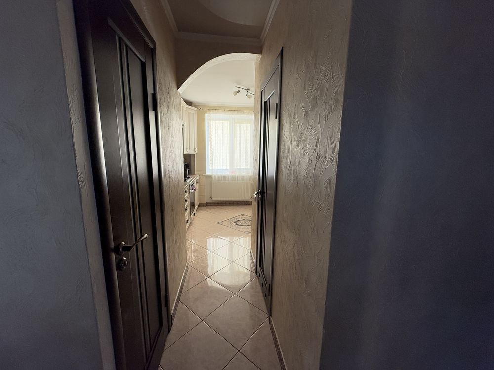 Автономне опалення, центр міста, з меблями! Володимир - зображення 2