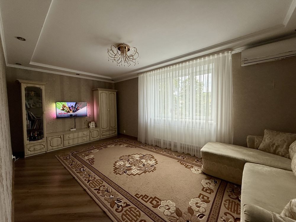 Автономне опалення, центр міста, з меблями! Володимир - зображення 1