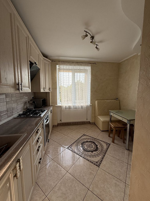 Автономне опалення, центр міста, з меблями! Володимир - зображення 3