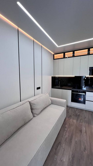 Продается светлая с красивым ремонтам квартира на Краснова. Одеса - зображення 3