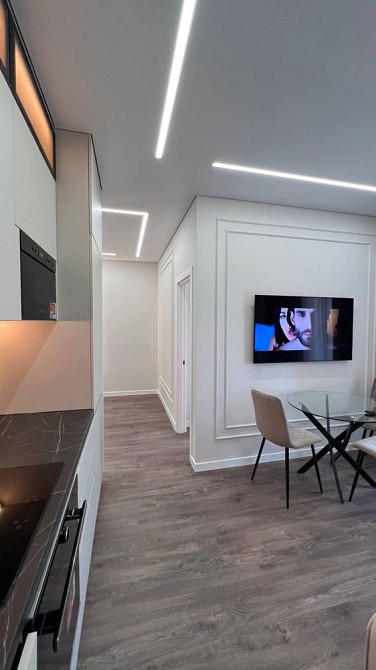 Продается светлая с красивым ремонтам квартира на Краснова. Одеса - зображення 2