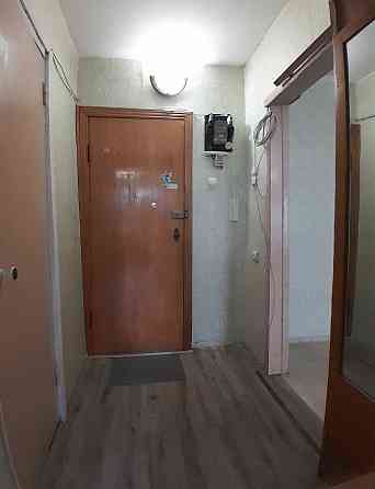 Продам 1 комнатную квартиру в районе пр. Поля Днепр